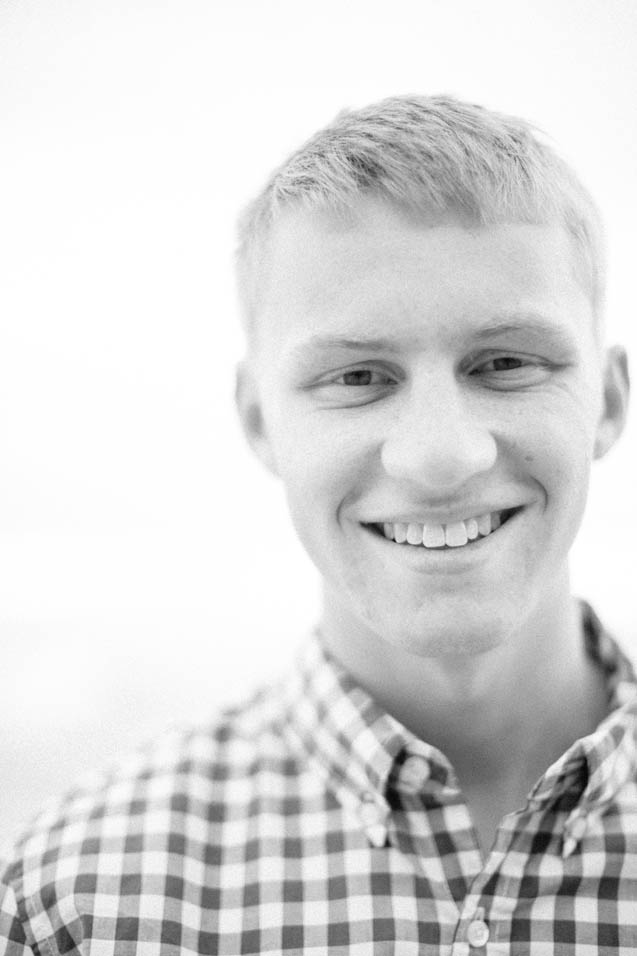 unique senior photography portraits milwaukee area