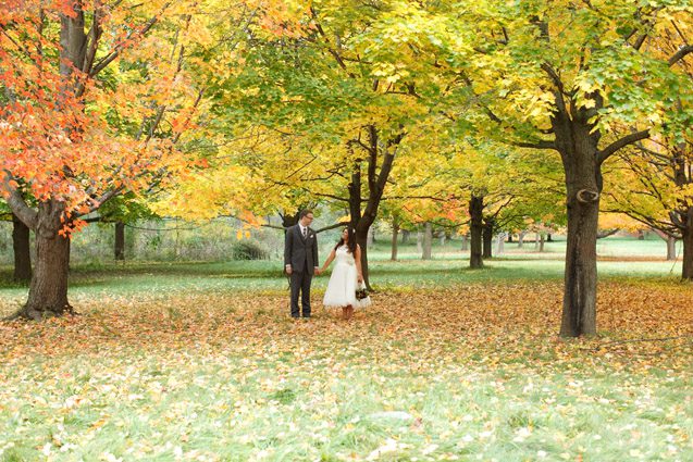Milwaukee wedding photographer Carly McCray, fine art milwaukee wedding photography, marsala wedding, downtown milwaukee wedding, wisconsin wedding photographers, milwaukee wi wedding photography, wi fall colors wedding, fall wisconsin wedding 