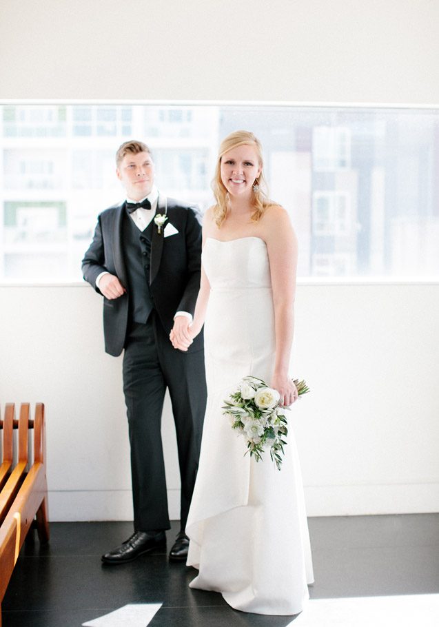 Rootop wisconsin wedding, madison rooftop wedding, art museum wedding, Madison wedding photographer, madison wedding photography, organic modern madison wedding, MMoCA wedding, Art museum wedding photography, wisconsin wedding photographer, Carly McCray Photography