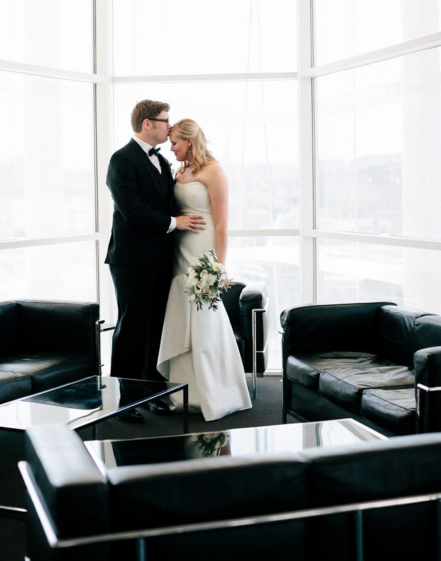 Rootop wisconsin wedding, madison rooftop wedding, art museum wedding, Madison wedding photographer, madison wedding photography, organic modern madison wedding, MMoCA wedding, Art museum wedding photography, wisconsin wedding photographer, Carly McCray Photography
