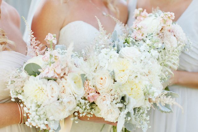 fall wedding flowers, door county fall wedding, outdoor ceremony, outdoor farm wedding, wisconsin outdoor farm wedding, garden gables wedding, farm wedding, door county farm wedding, wisconsin farm wedding, Door county wisconsin wedding photographer, Carly McCray Photography, fine art Wisconsin wedding photographer, Door County wedding, Door County wedding photography