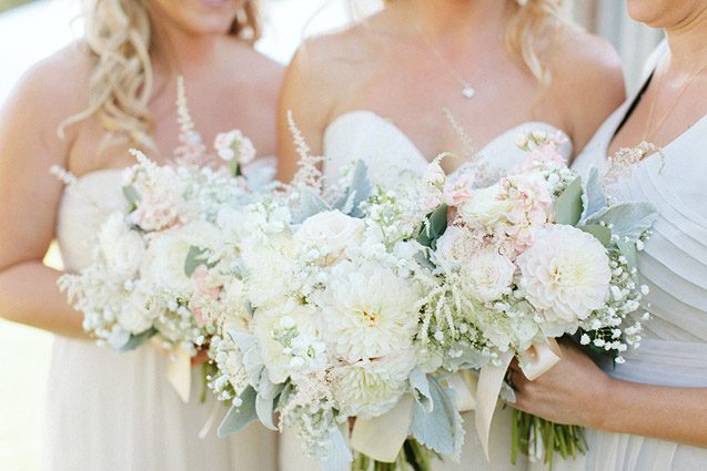 fall wedding flowers, door county fall wedding, outdoor ceremony, outdoor farm wedding, wisconsin outdoor farm wedding, garden gables wedding, farm wedding, door county farm wedding, wisconsin farm wedding, Door county wisconsin wedding photographer, Carly McCray Photography, fine art Wisconsin wedding photographer, Door County wedding, Door County wedding photography