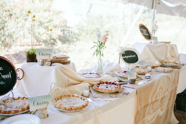fall wedding flowers, door county fall wedding, outdoor ceremony, outdoor farm wedding, wisconsin outdoor farm wedding, garden gables wedding, farm wedding, door county farm wedding, wisconsin farm wedding, Door county wisconsin wedding photographer, Carly McCray Photography, fine art Wisconsin wedding photographer, Door County wedding, Door County wedding photography