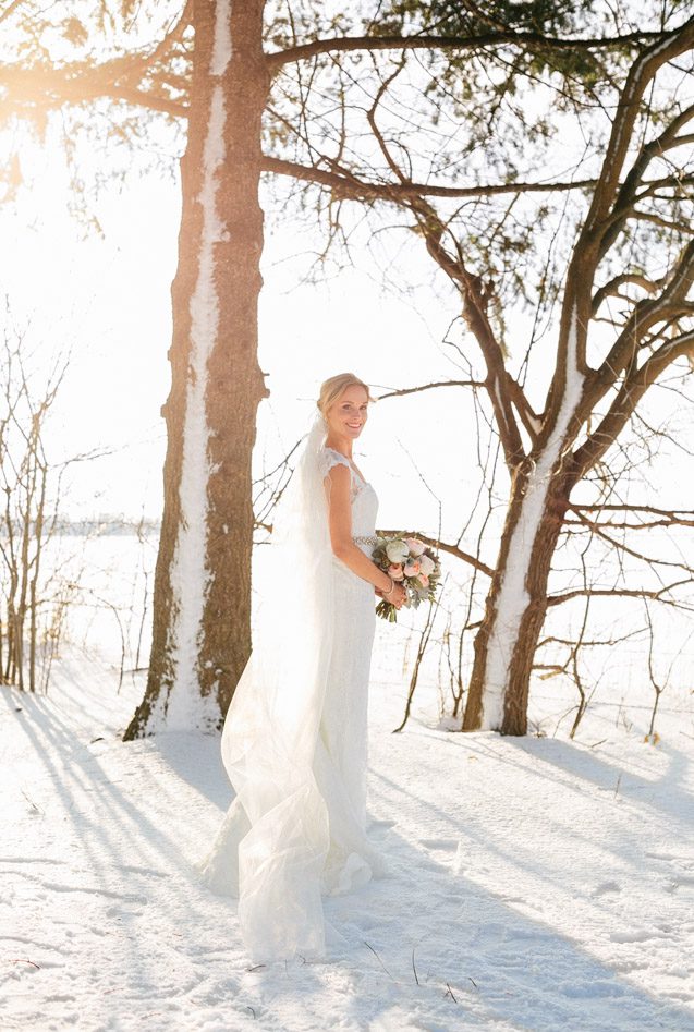 lake geneva wedding photographer, lake geneva wedding photography, wisconsin fine art wedding photographer Carly McCray, winter wedding, lake geneva wedding, blush wedding
