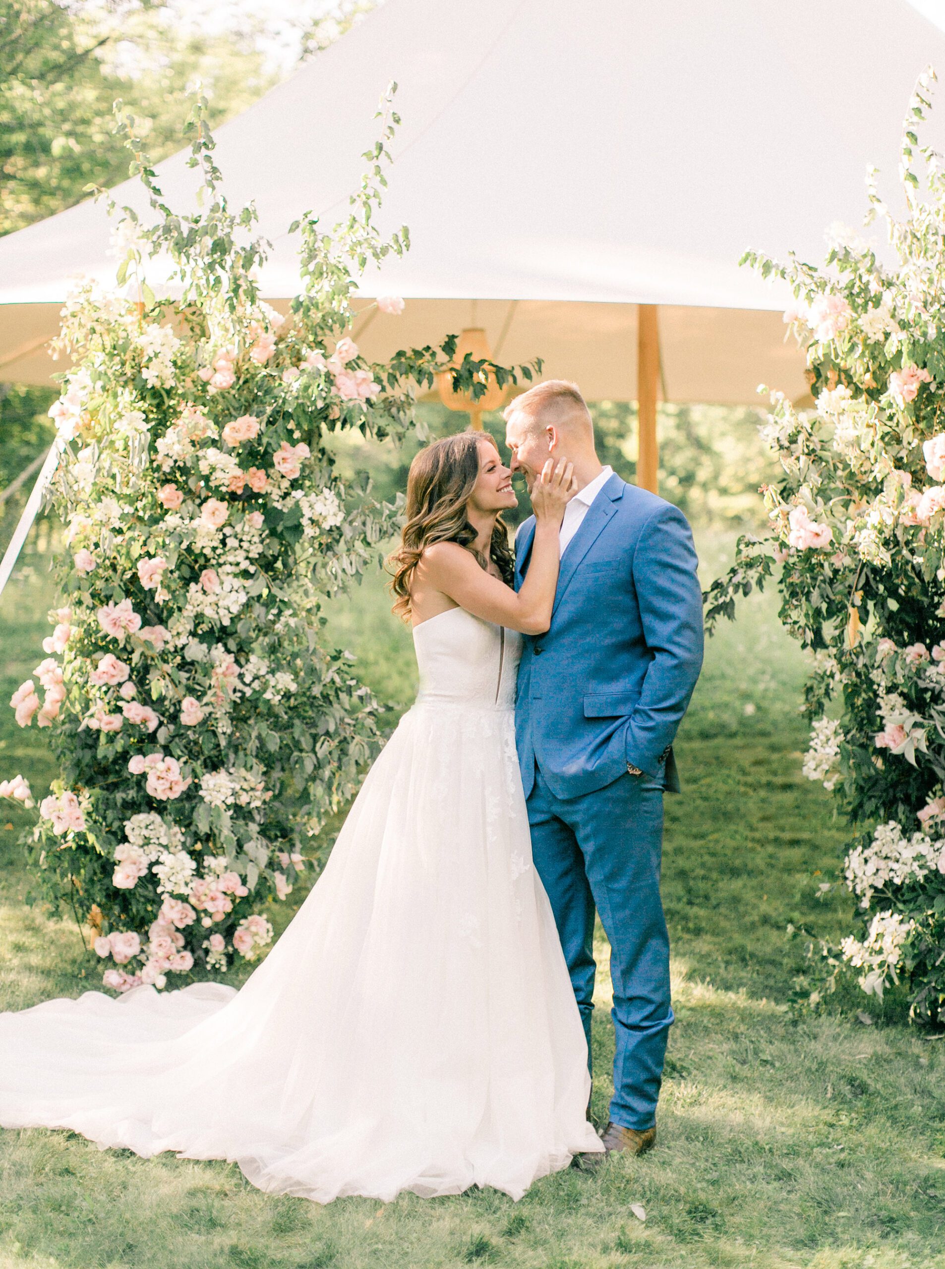 Best Lake Geneva Wedding Photographers Carly McCray Photography