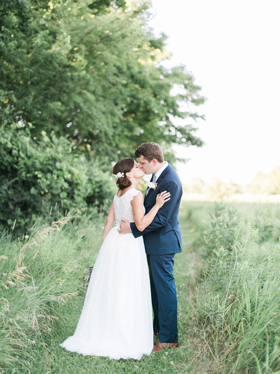 Door county wedding photographers, carly mccray photography, lake geneva wedding photographers, madison wedding photographers, romanic outdoor wedding, film wedding photographers, wisconsin wedding photographers, fine art wisconsin wedding photographers