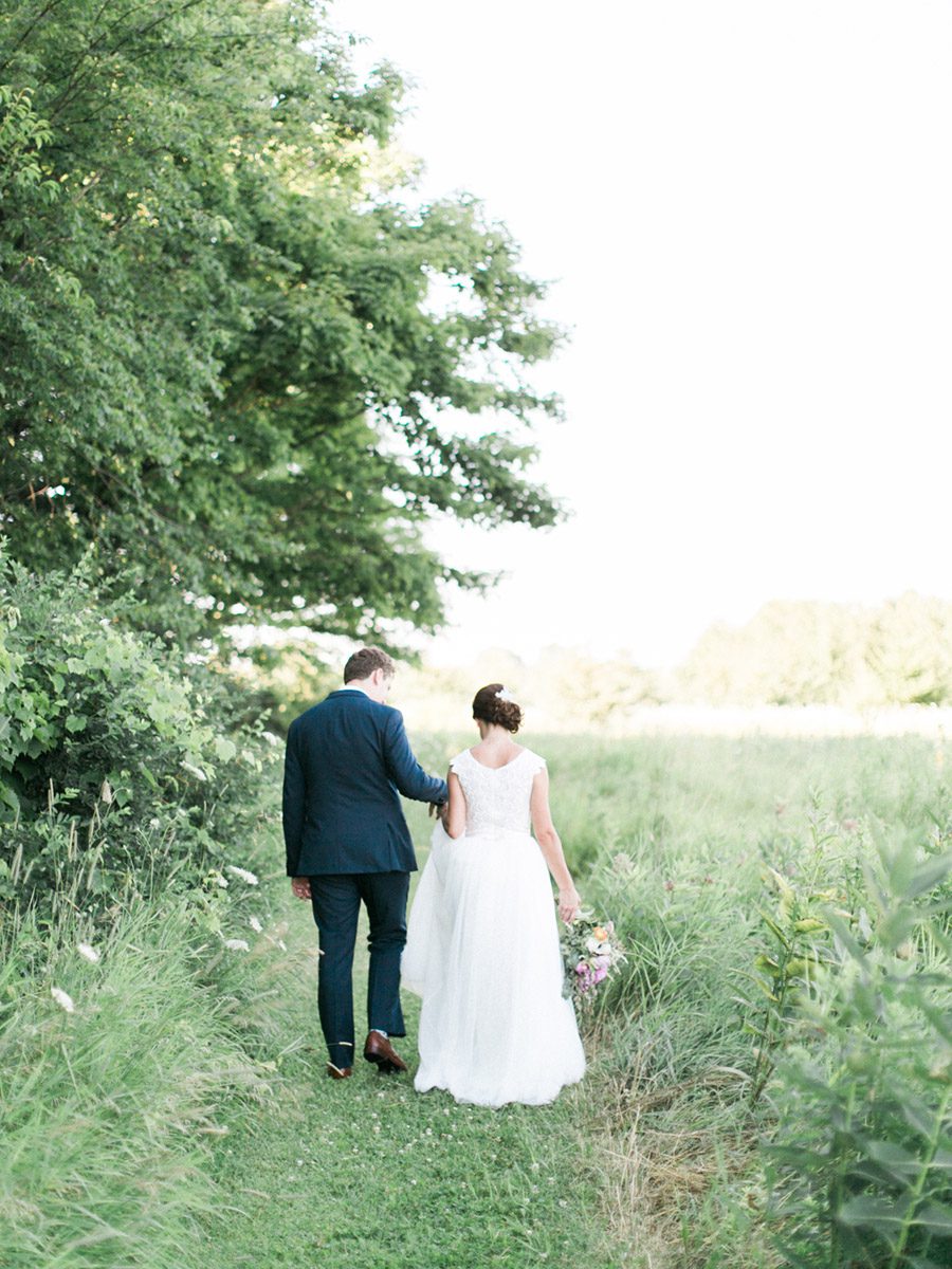 Door county wedding photographers, carly mccray photography, lake geneva wedding photographers, madison wedding photographers, romanic outdoor wedding, film wedding photographers, wisconsin wedding photographers, fine art wisconsin wedding photographers