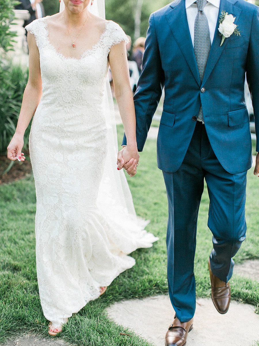 door county wedding photographers, lake geneva wedding photographers, madison wedding photographers, wausau wedding photographers, carly mccray photography, door county bride, door county wedding ceremony