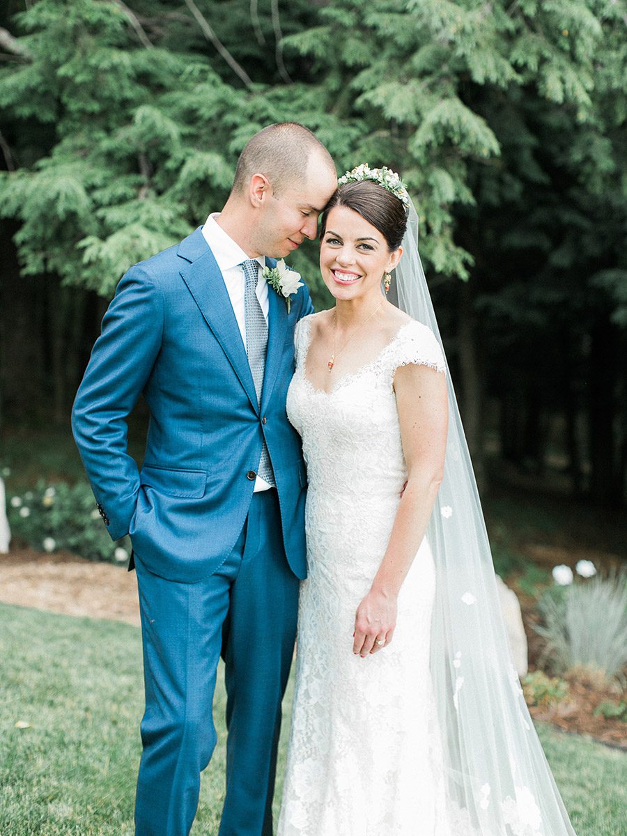 door county wedding photographers, lake geneva wedding photographers, madison wedding photographers, wausau wedding photographers, carly mccray photography, door county bride, door county wedding ceremony