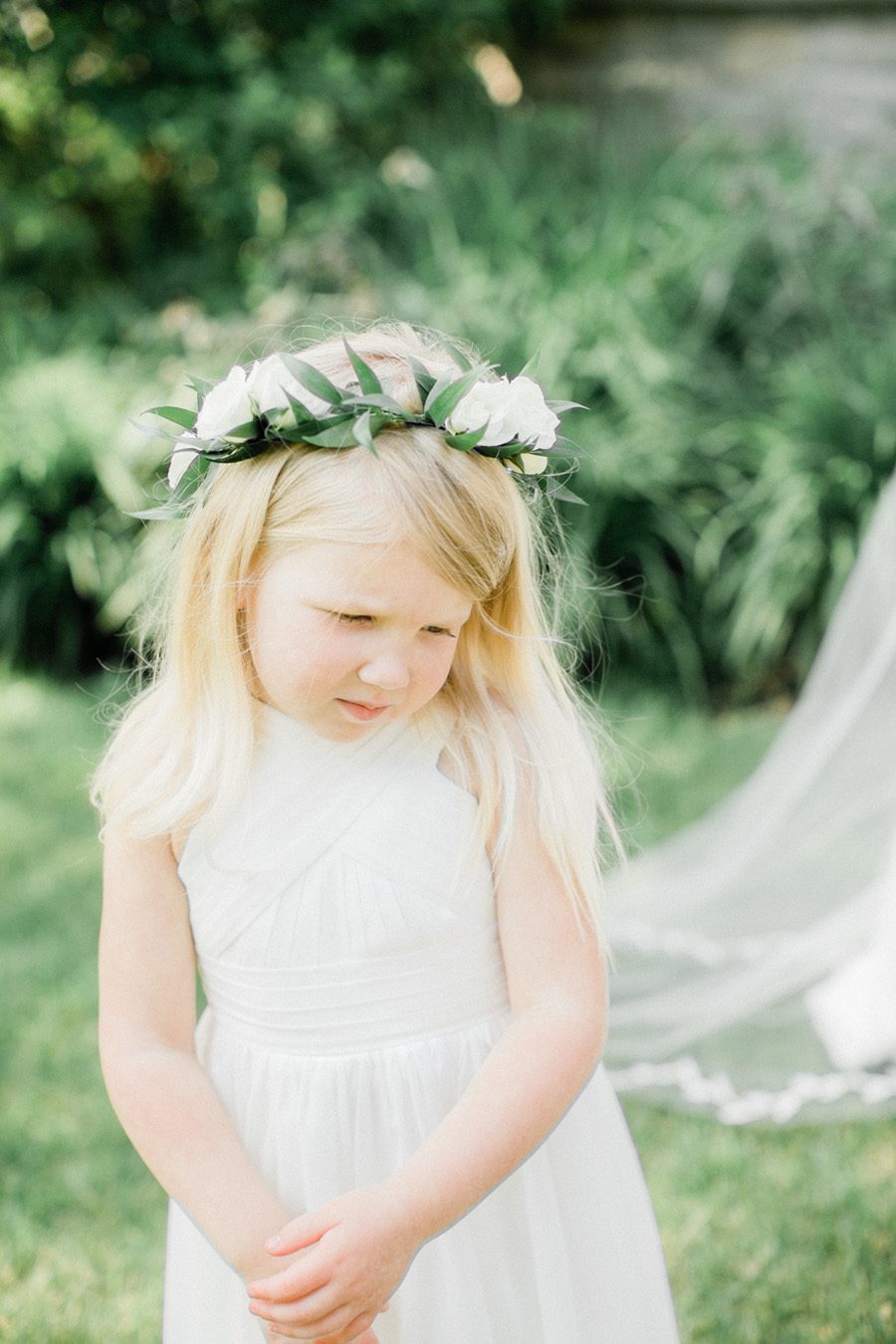 3 flower girl lake geneva wedding photographer fonana wedding luxury wedding photography