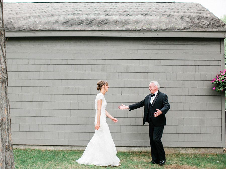 wausau country club wedding, carly mccray photography, stevens point wedding photographer, wisconsin wedding photographers, lake geneva wedding photographer, door county wedding photographer, madison wedding photographers