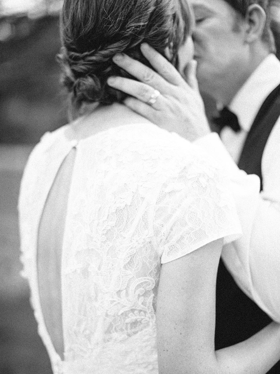 wausau country club wedding, carly mccray photography, stevens point wedding photographer, wisconsin wedding photographers, lake geneva wedding photographer, door county wedding photographer, madison wedding photographers