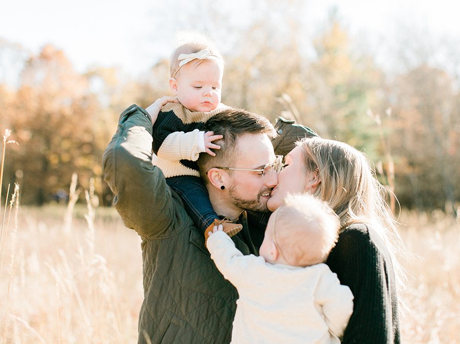 Waupaca family photographers stevens point lifestyle session mini session family photography