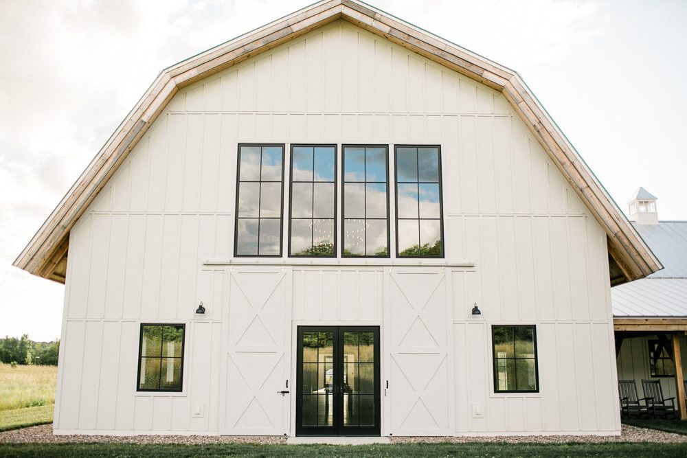 Northern Haus Wedding Door County Wedding Photographers Lake Geneva Wedding Photographer Planner