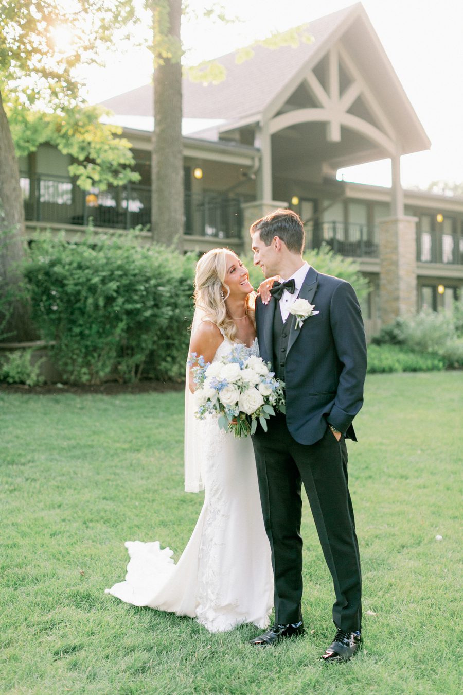 Lake Geneva Wedding Photographers Abbey Resort Frontier Flowers Carly Mccray