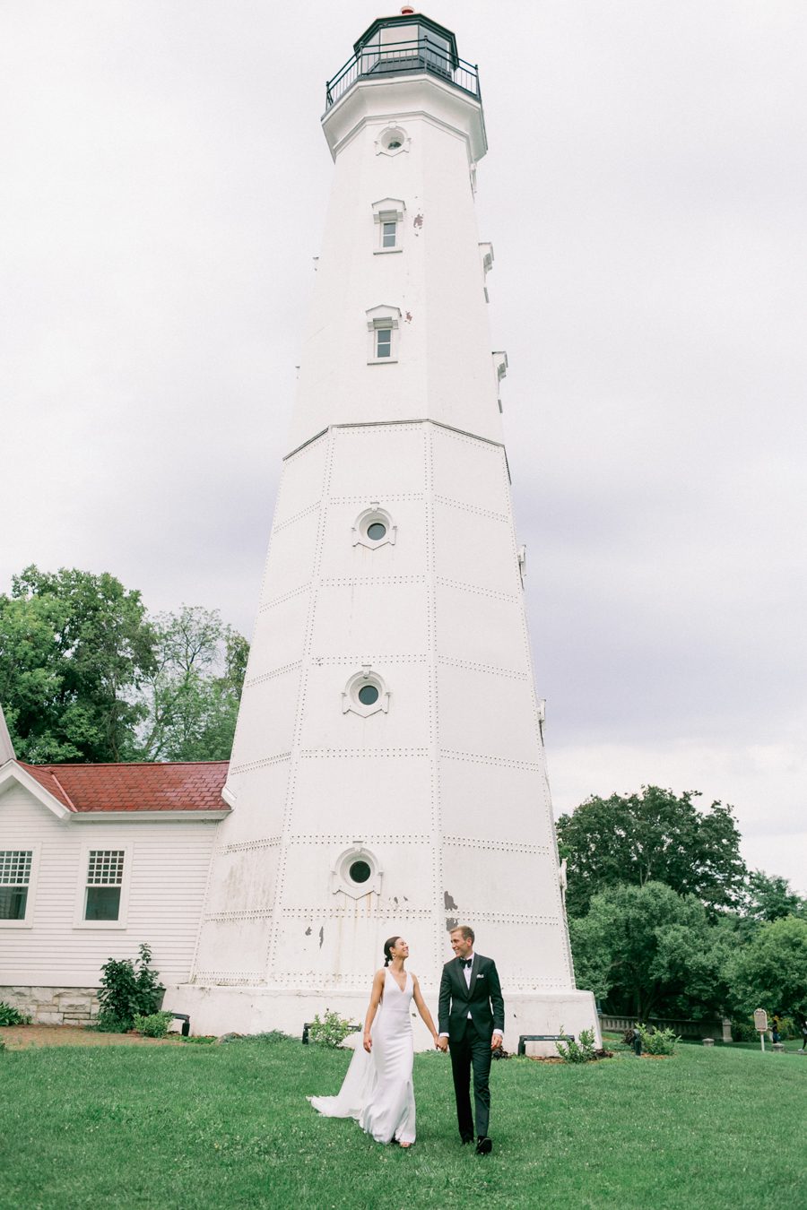 lake geneva wedding photographer carly mccray third ward wedding 