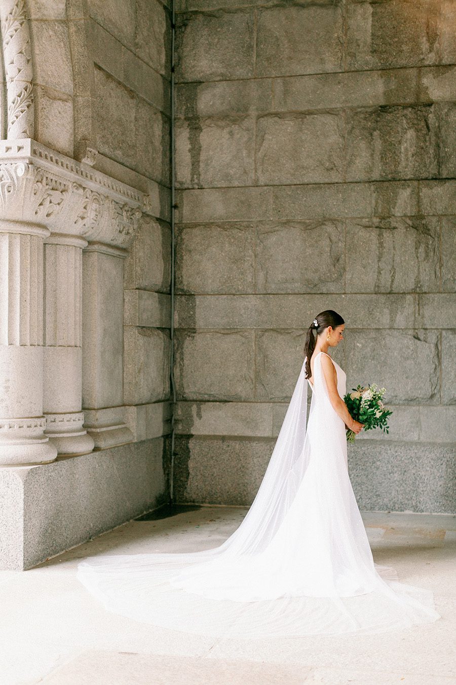 Milwaukee Grain Exchange Wedding Photographer Carly McCray