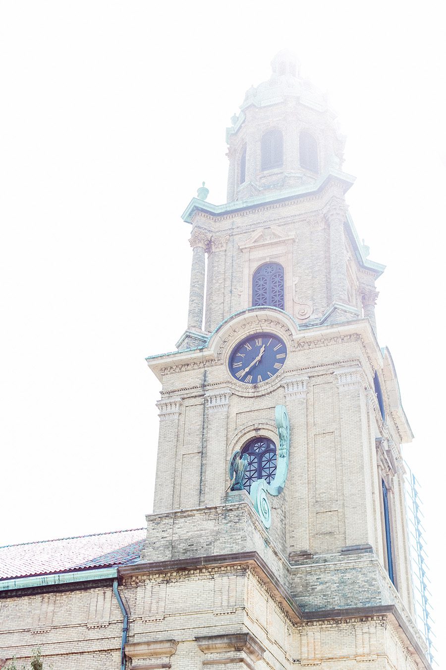 Milwaukee Grain Exchange Wedding Photographer Carly McCray
