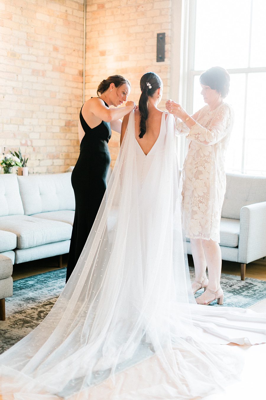 Milwaukee Grain Exchange Wedding Photographer Carly McCray