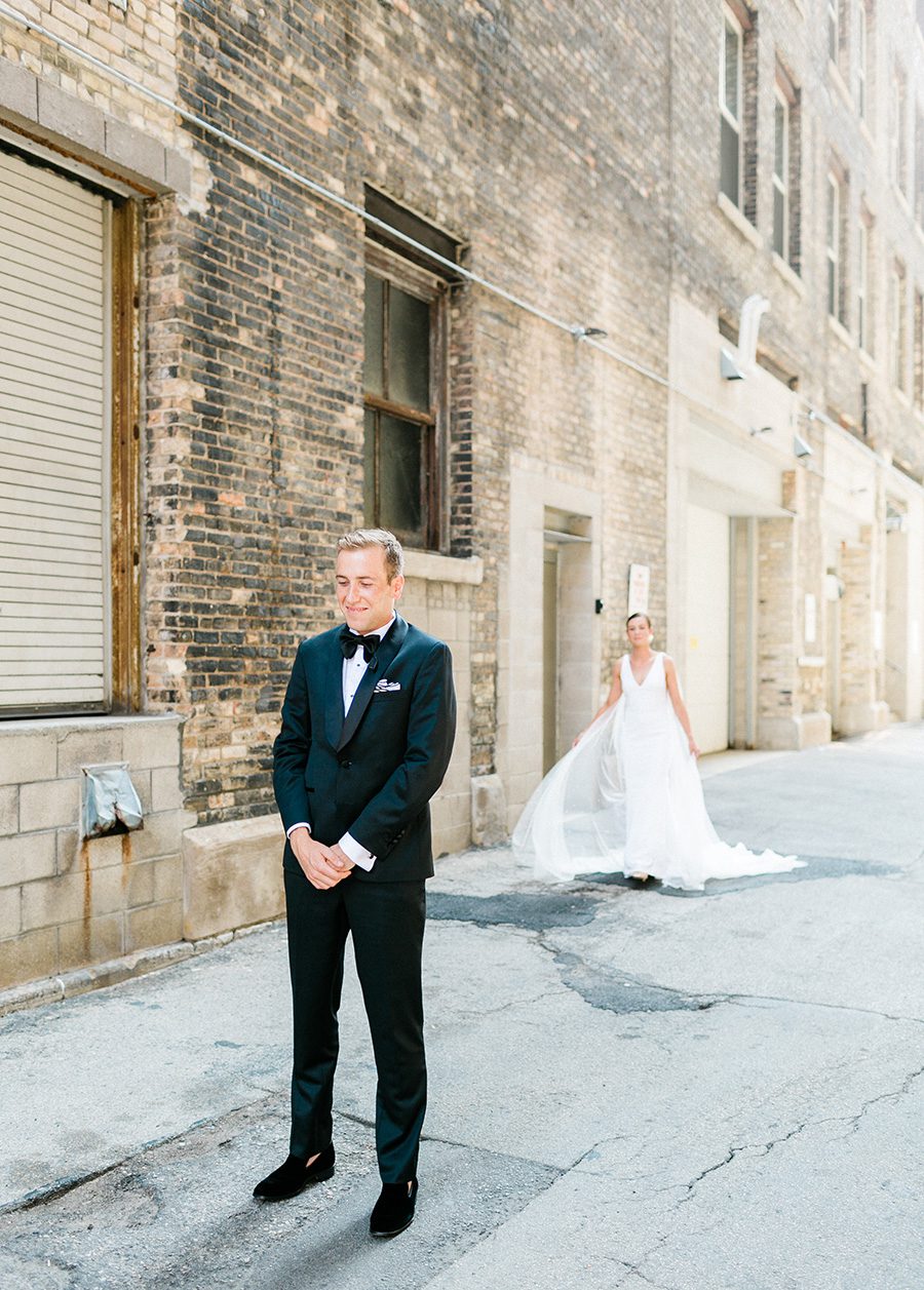 Milwaukee Grain Exchange Wedding Photographer Carly McCray