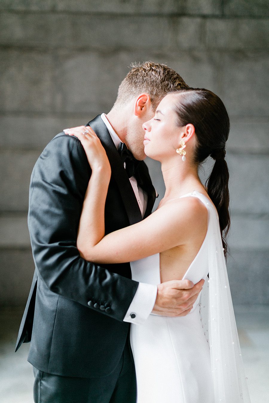 Milwaukee Grain Exchange Wedding Photographer Carly McCray