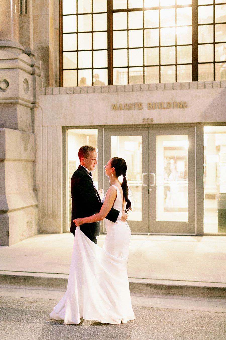 Milwaukee Grain Exchange Wedding Photographer Carly McCray