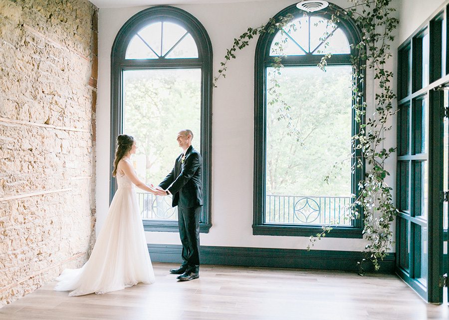 Lake Geneva Wedding Photographer Carly McCray Photography Elevate Events