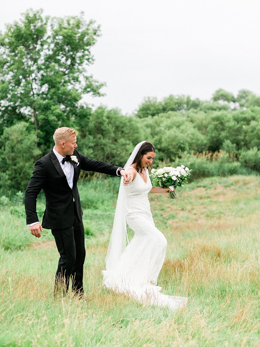 Lake Geneva Wedding Photographer Carly McCray Geneva National Wedding